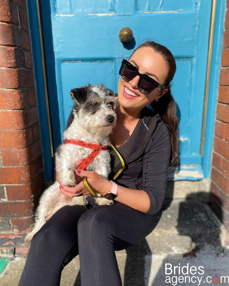 Holly Carpenter with her dog
