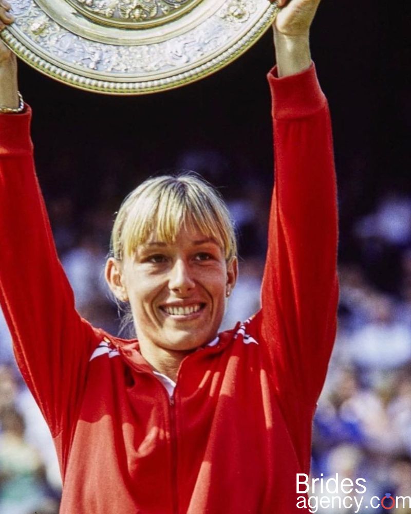 Martina Navratilova with the Wimbledon trophy