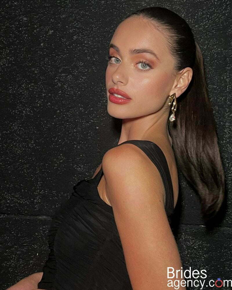 Yael Shelbia in a black evening dress