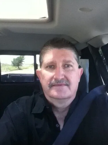 Hugh Profile image 1