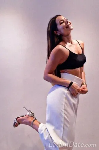 Ksenia Profile image 1