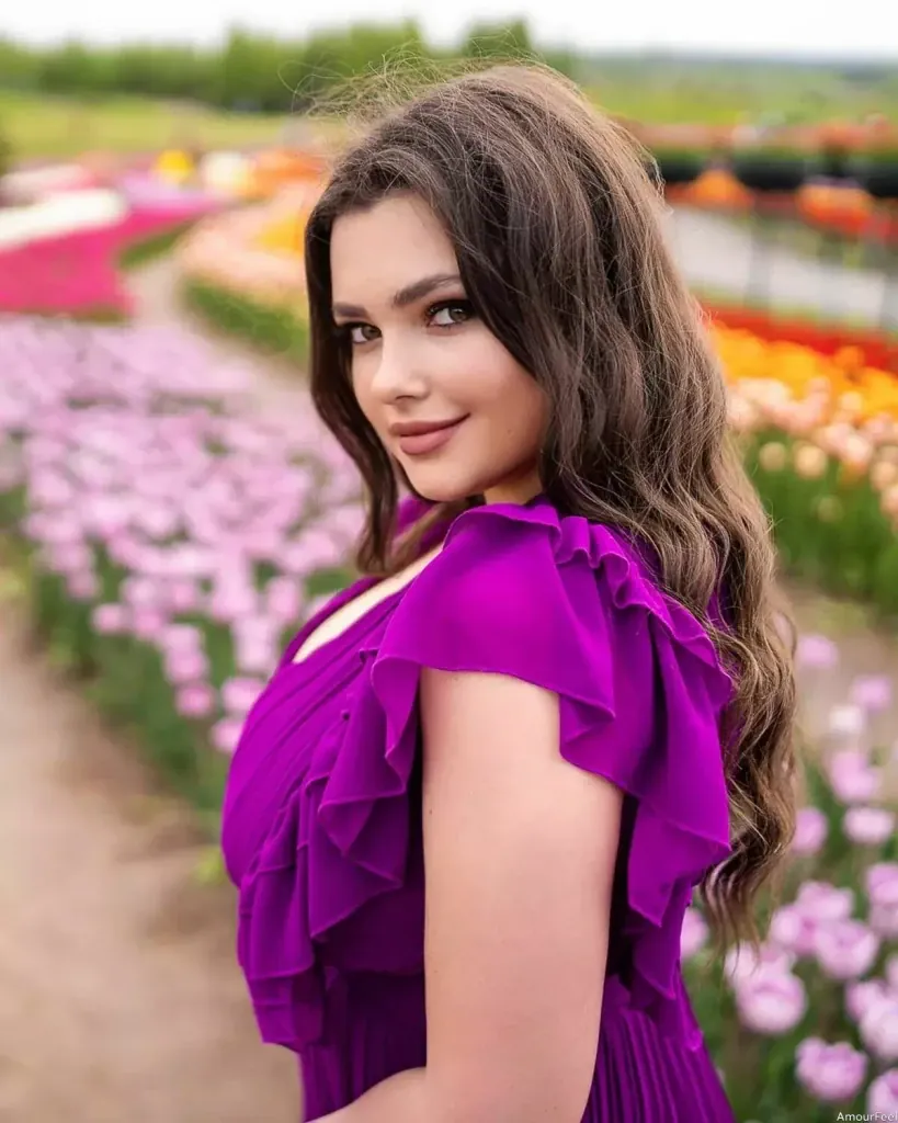 Yulia Popova Profile image 5