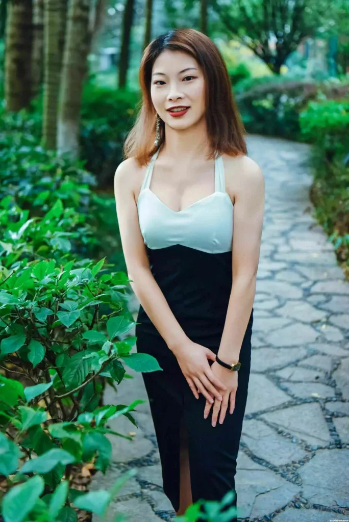 Viktoriya Profile image 5