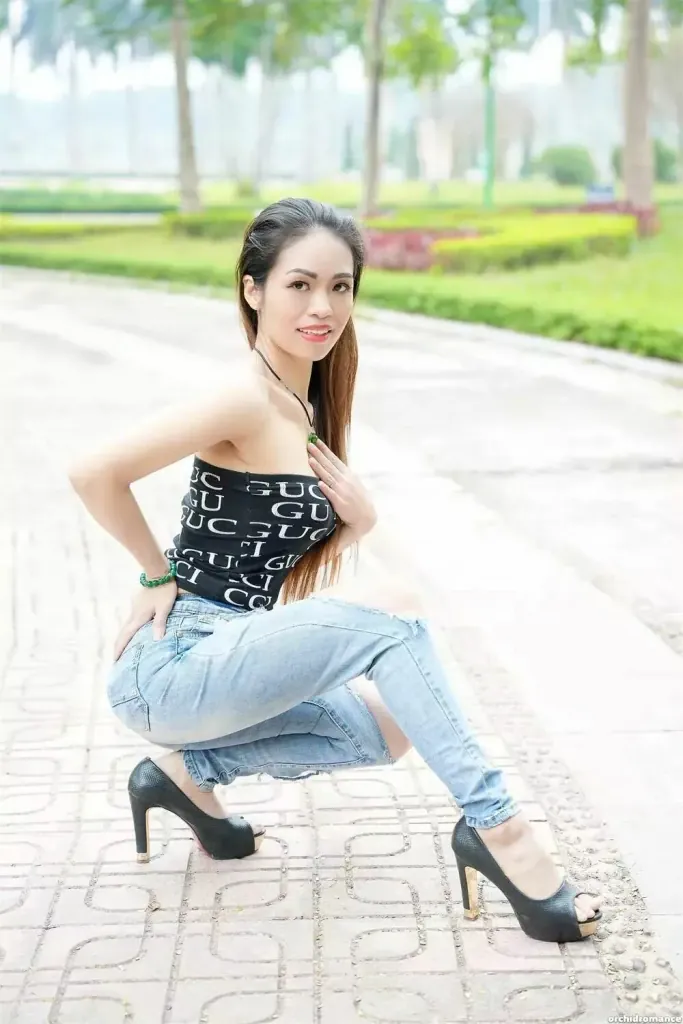 Anna Profile image 1