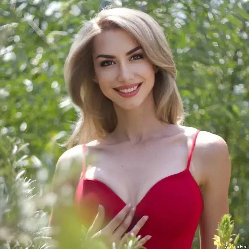 Alla Profile image 5