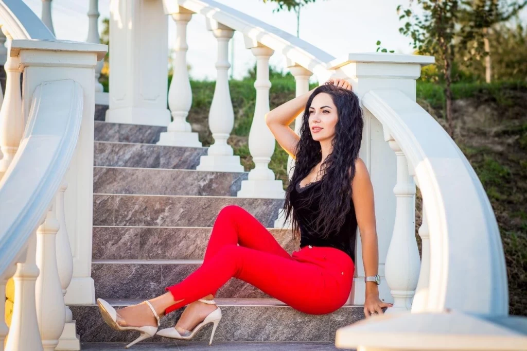 Oksana Profile image 9