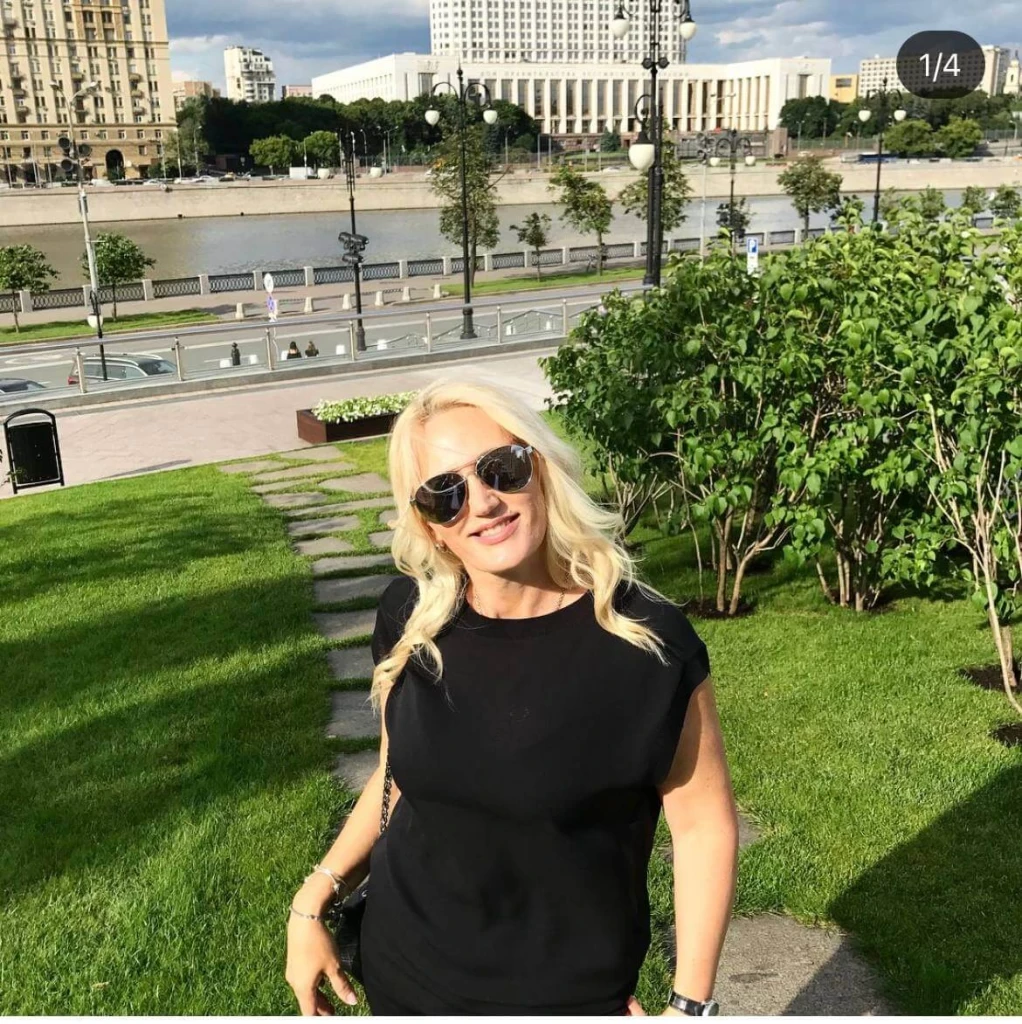 Oksana Profile image 7