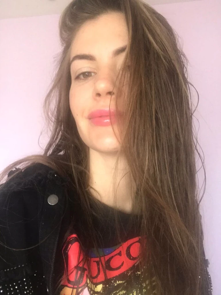 Marina Profile image 9