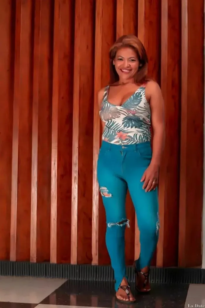 Raquel Profile image 6