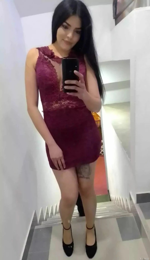 Emperatriz Profile image 4