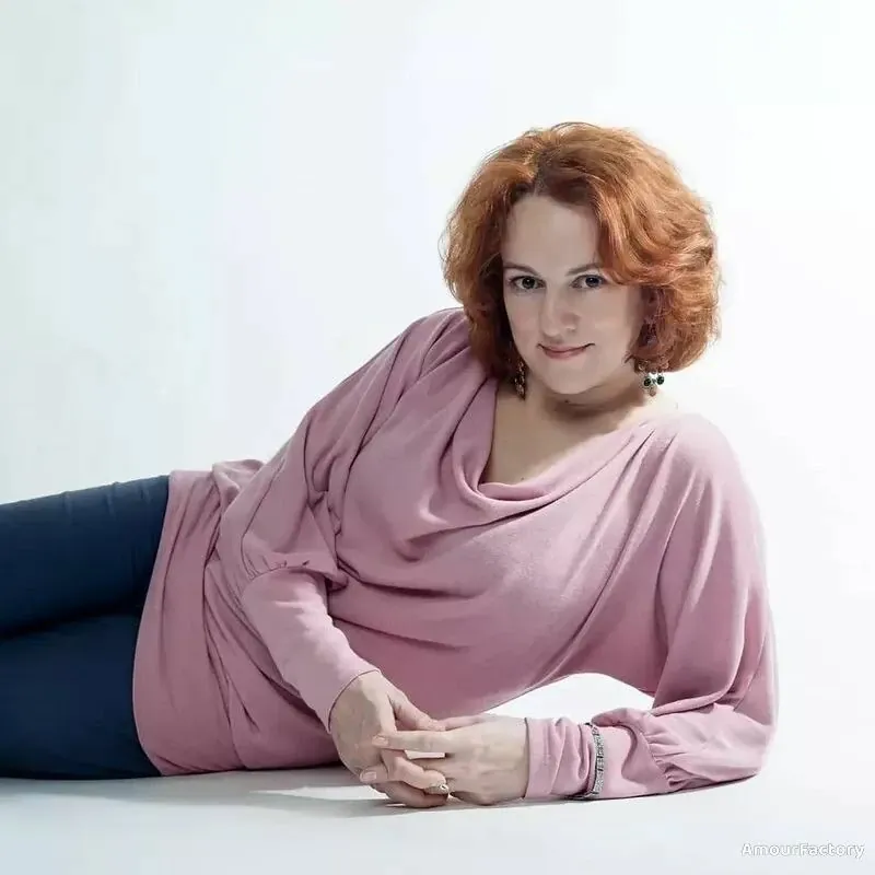 Irina Profile image 4