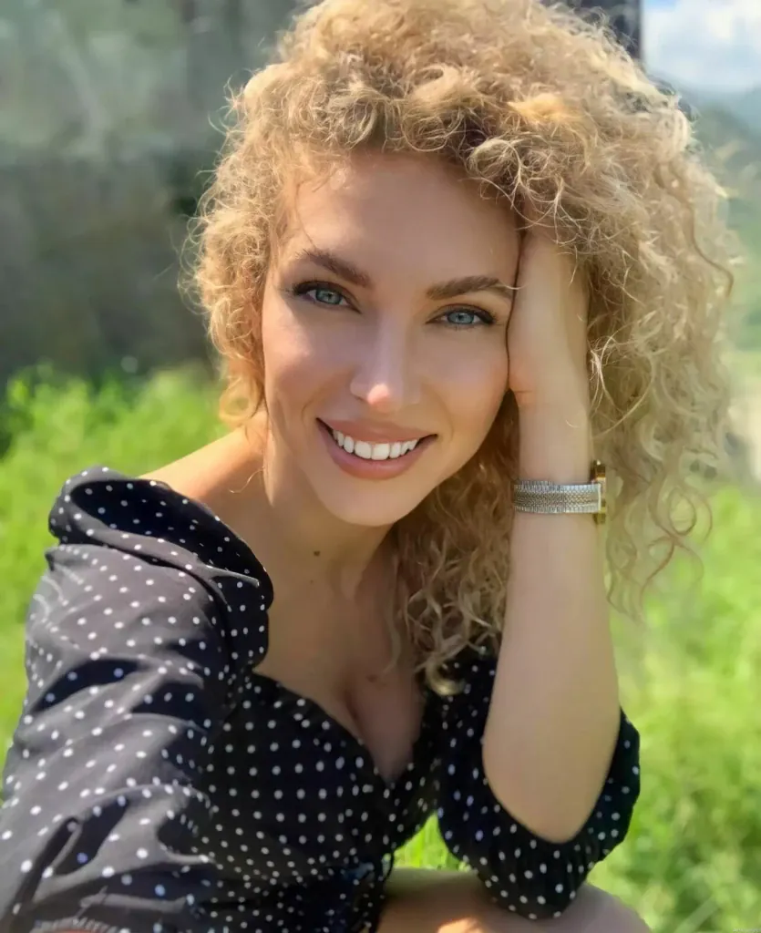 Antonina Profile image 2