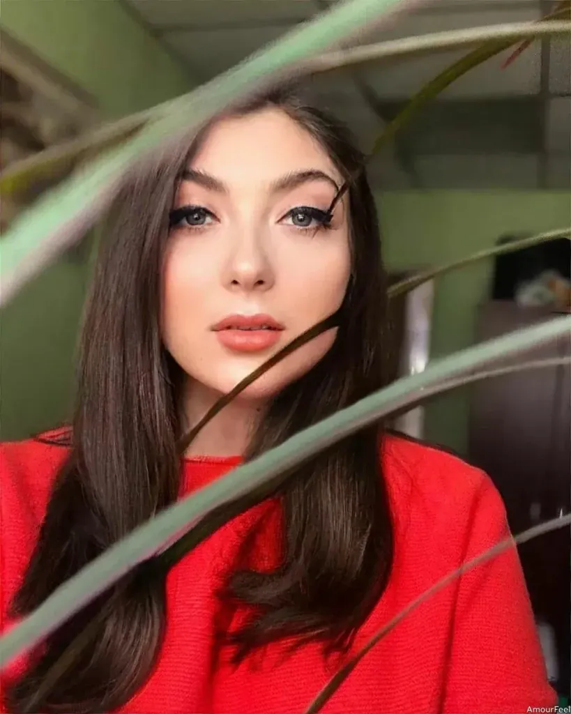 Viktorija Profile image 9
