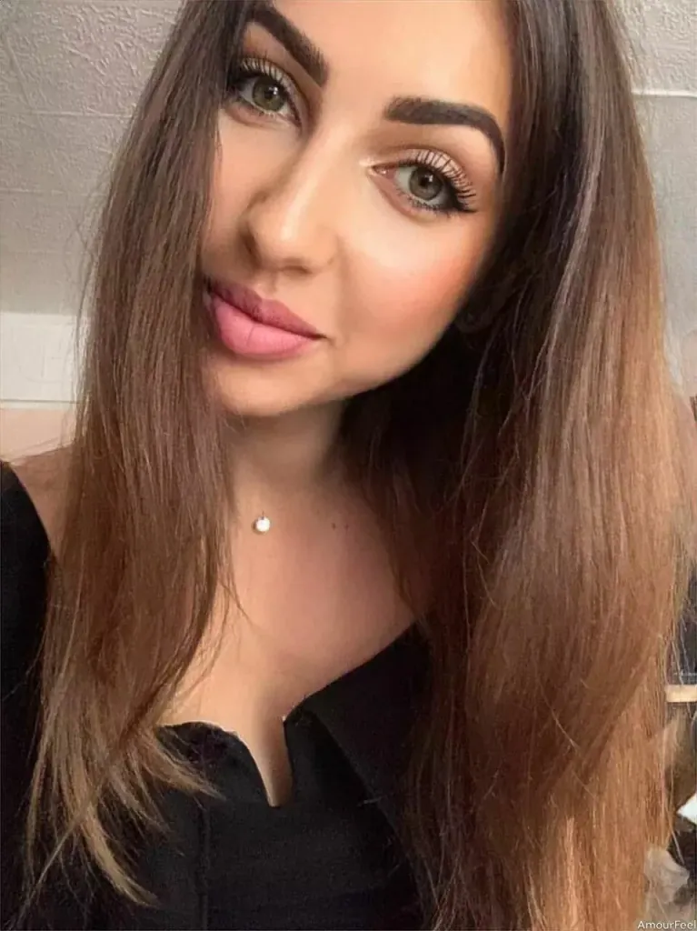 Maria Profile image 6