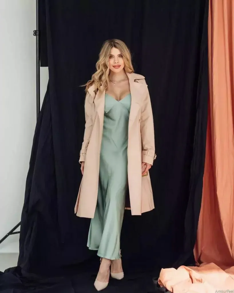 Elin Profile image 6