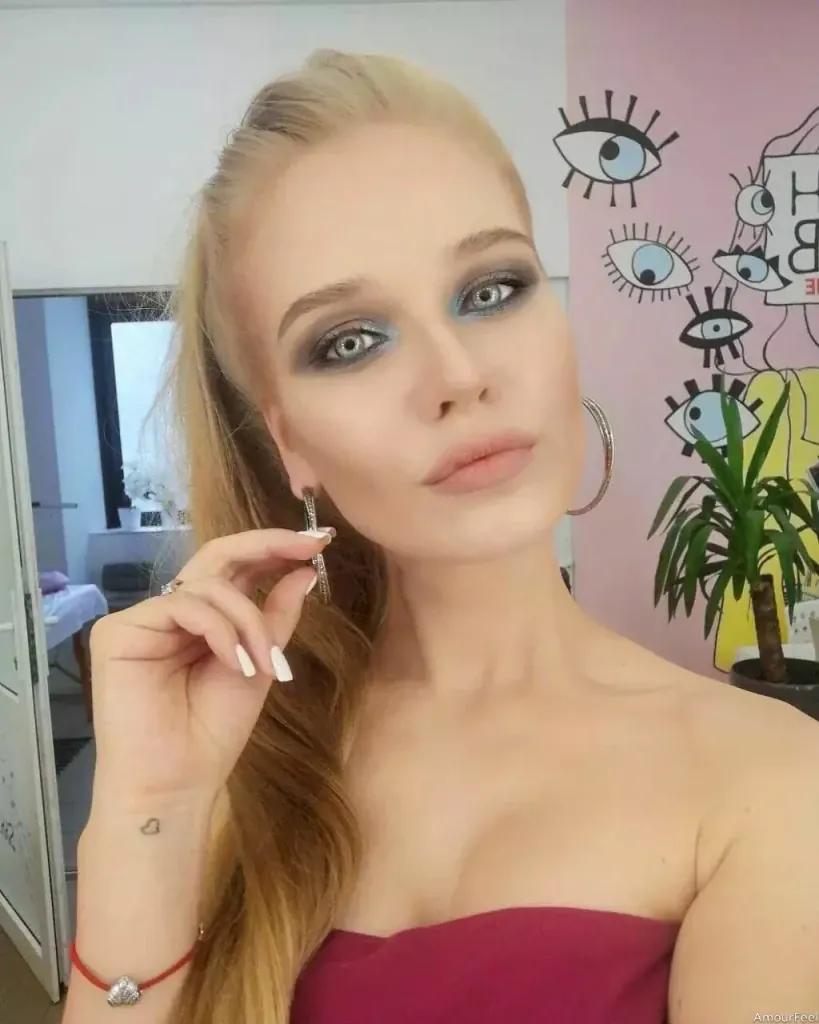Olga Profile image 5