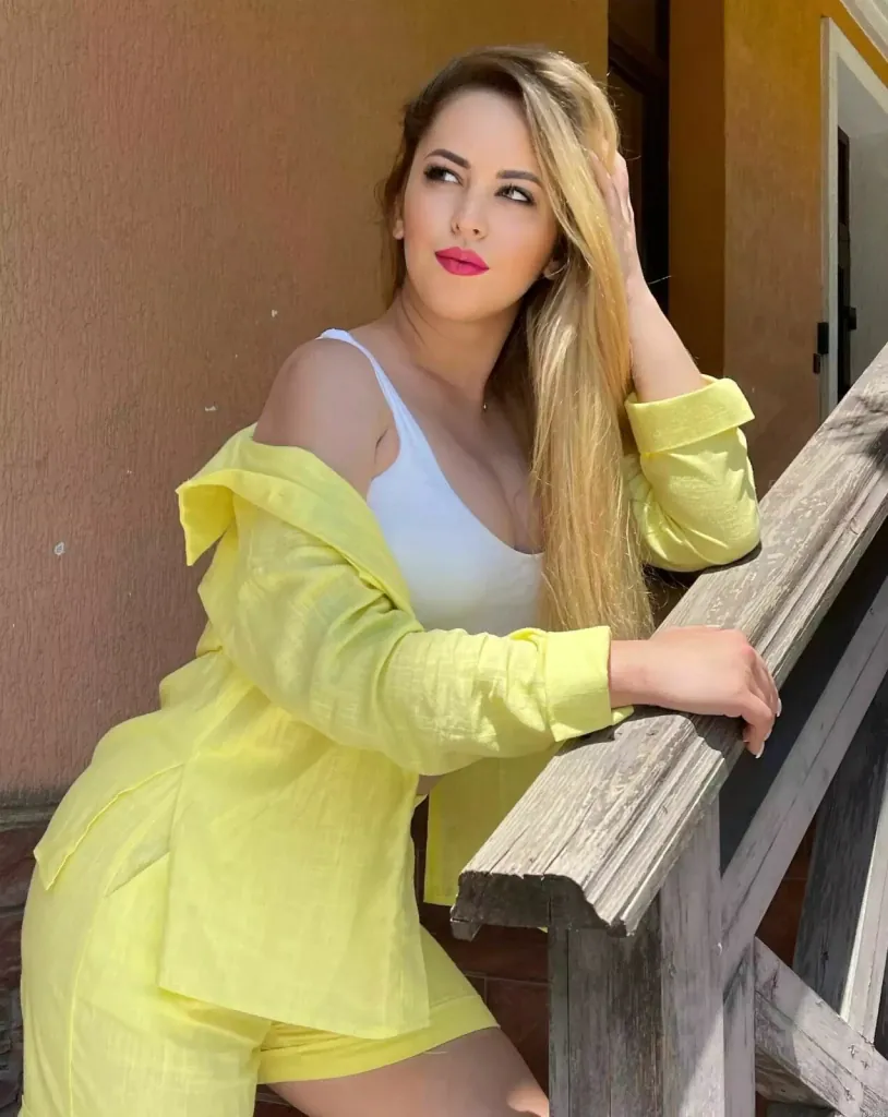 Alla Profile image 5