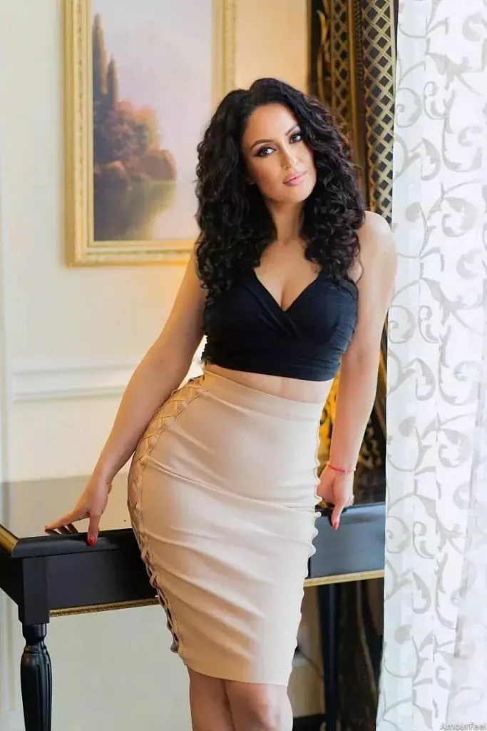 Ludmila Profile image 7
