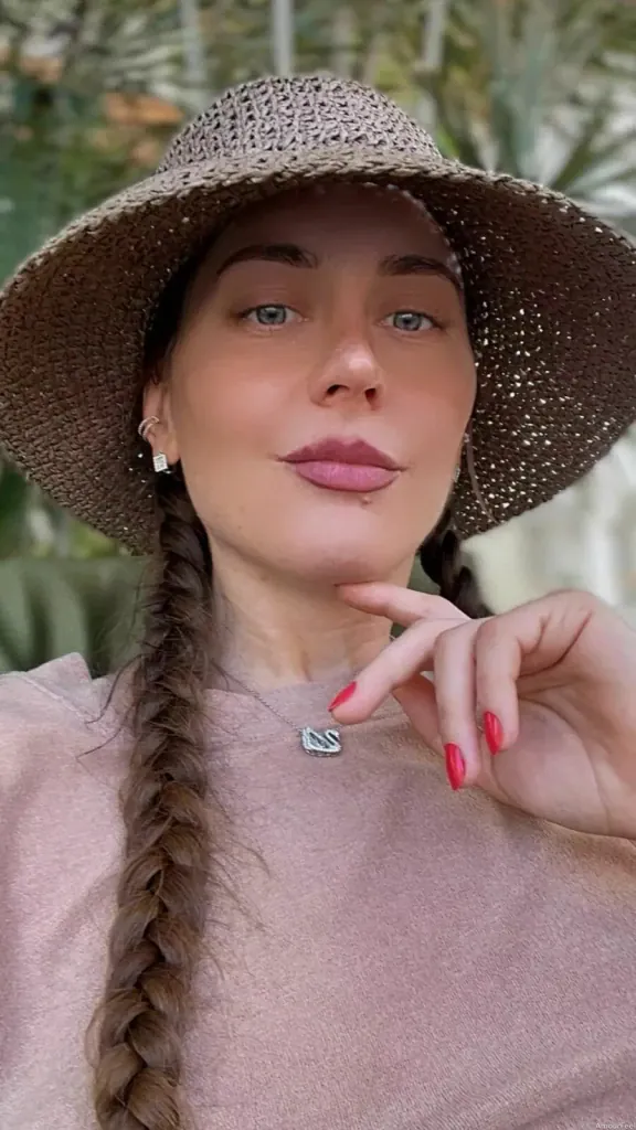 Maja Profile image 9