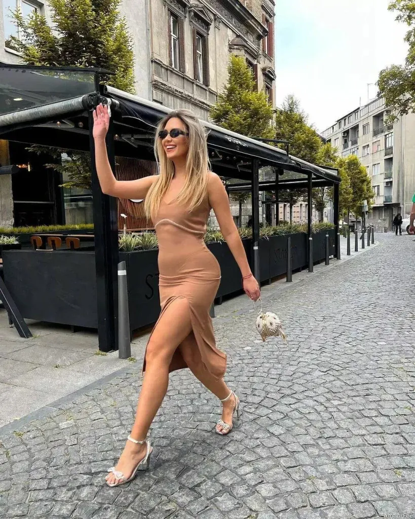 Hekla Profile image 9