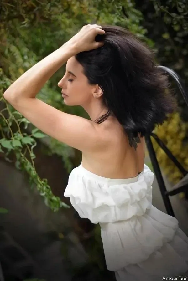 Irina Sharapa Profile image 10