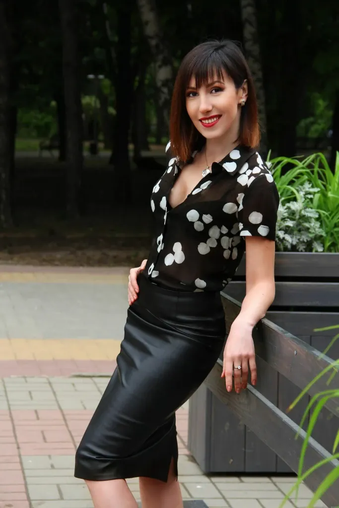 Leonie Profile image 5