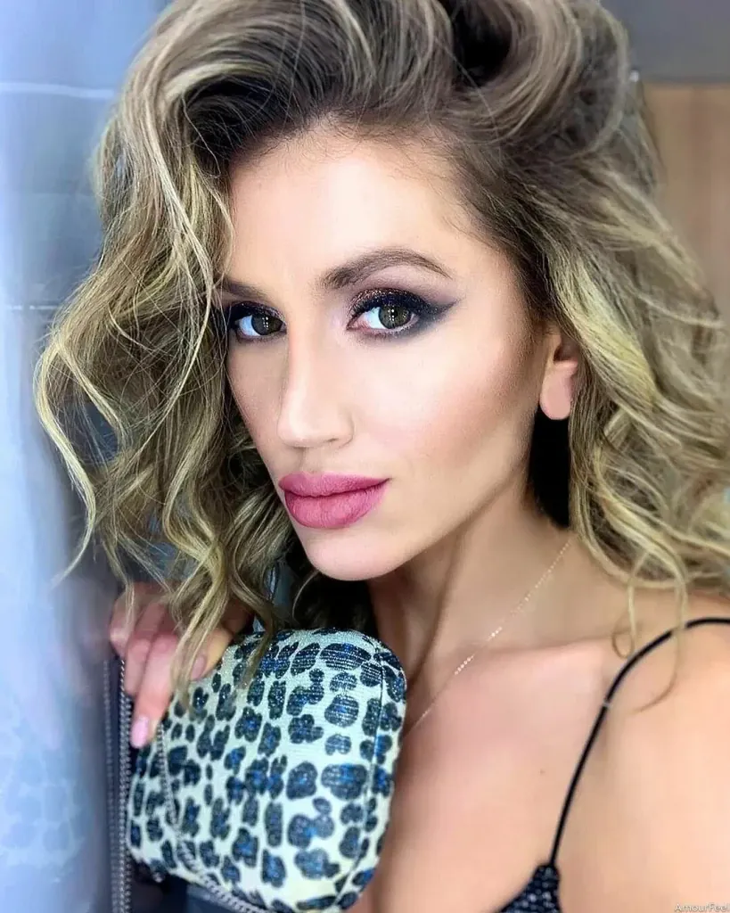 Jane Profile image 10