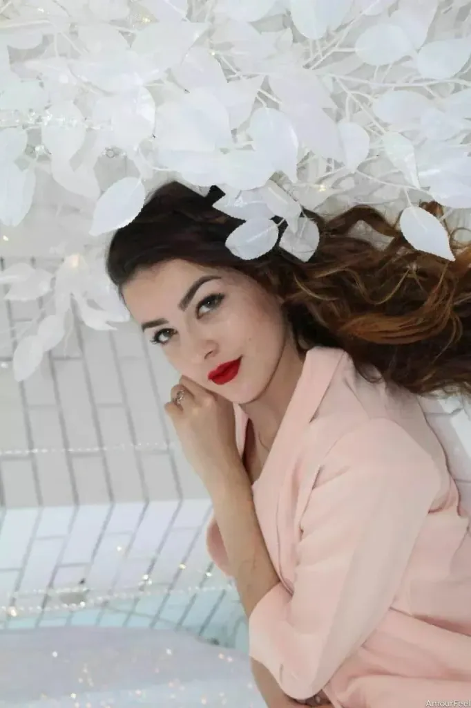 Karina Profile image 5