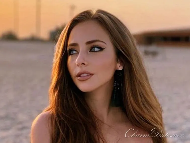 Tatiana Profile image 4