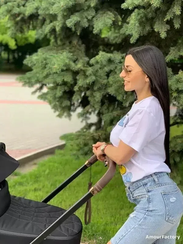 Regina Profile image 4