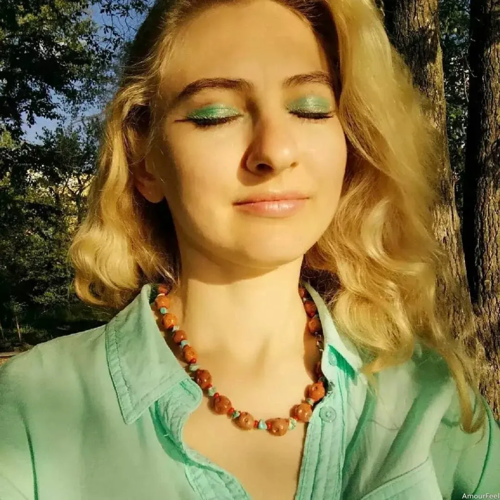 Alina Profile image 5
