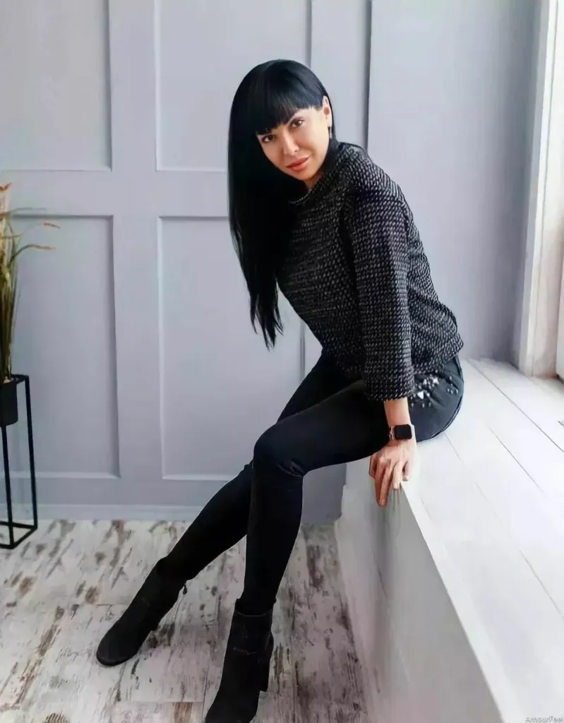 Angelika Profile image 7