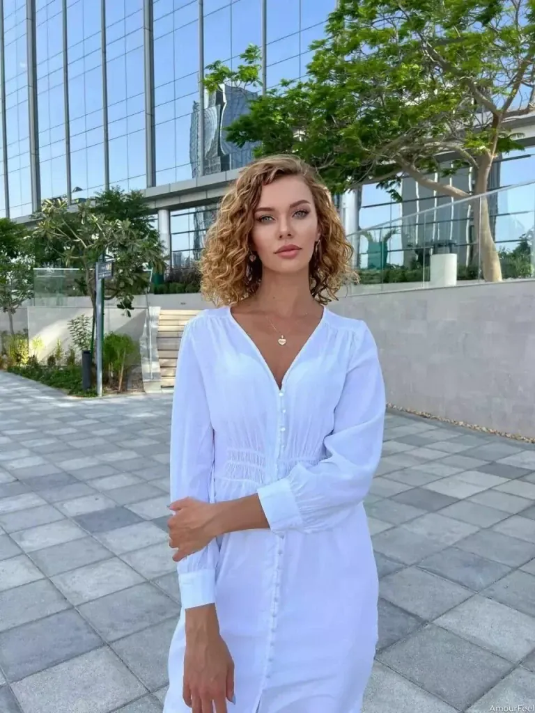 Olga Profile image 9
