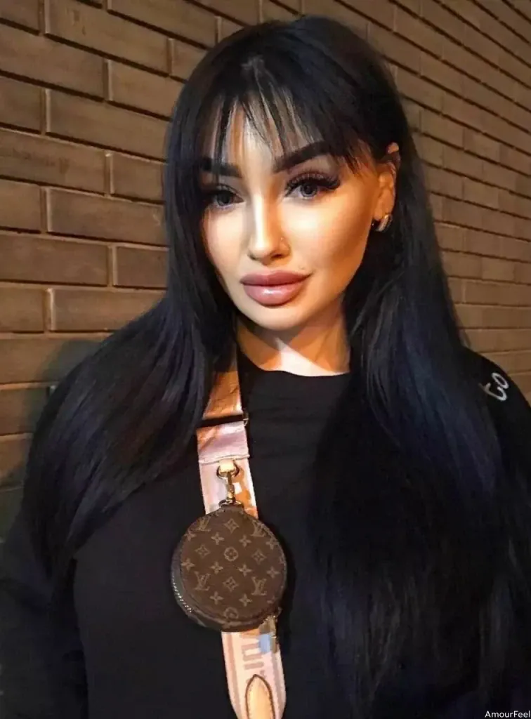 Kristina Samarynava Profile image 1