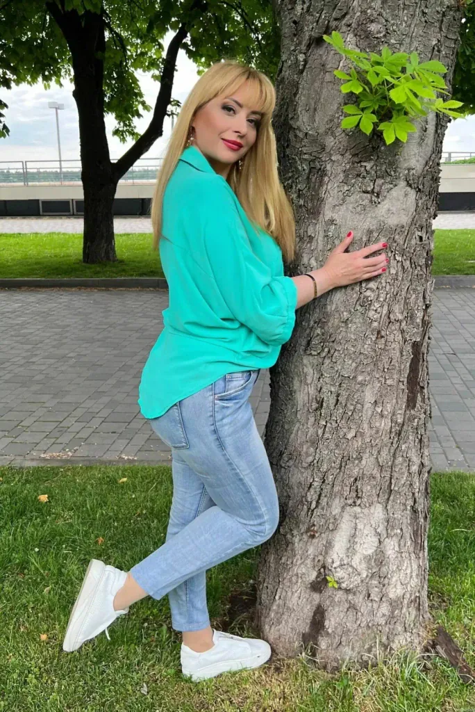 Rina Profile image 5