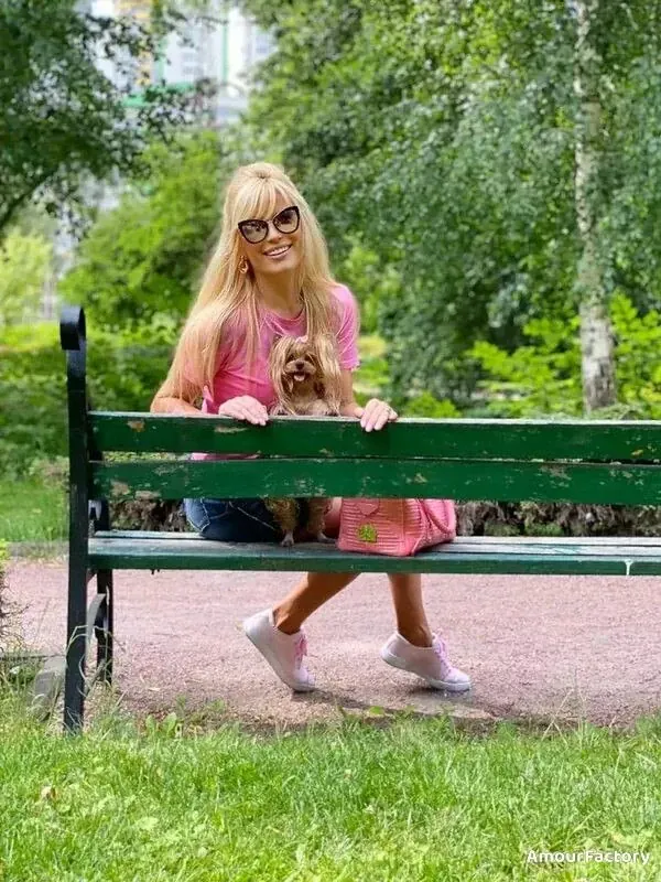 Oksana Osipova Profile image 8