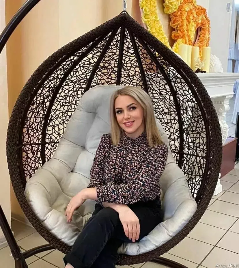 Kristina Profile image 3