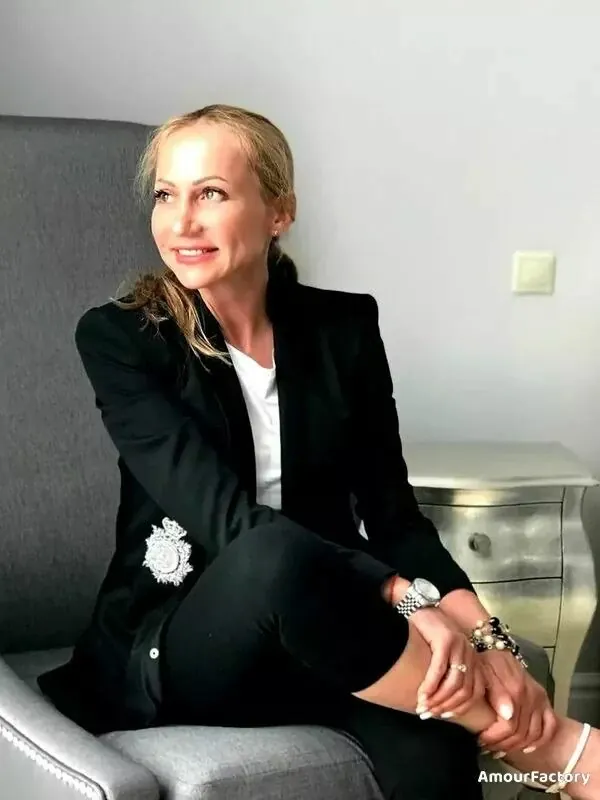 Svetlana Profile image 3