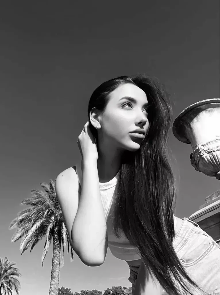 Lyubov Profile image 8