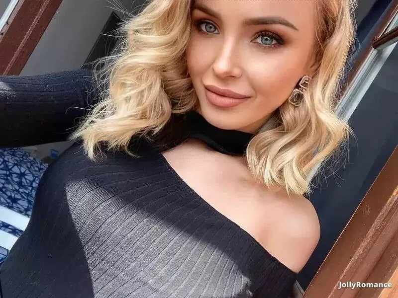 Xenija Profile image 3