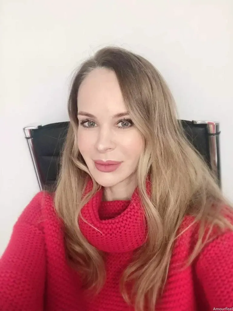 Oksana Profile image 10