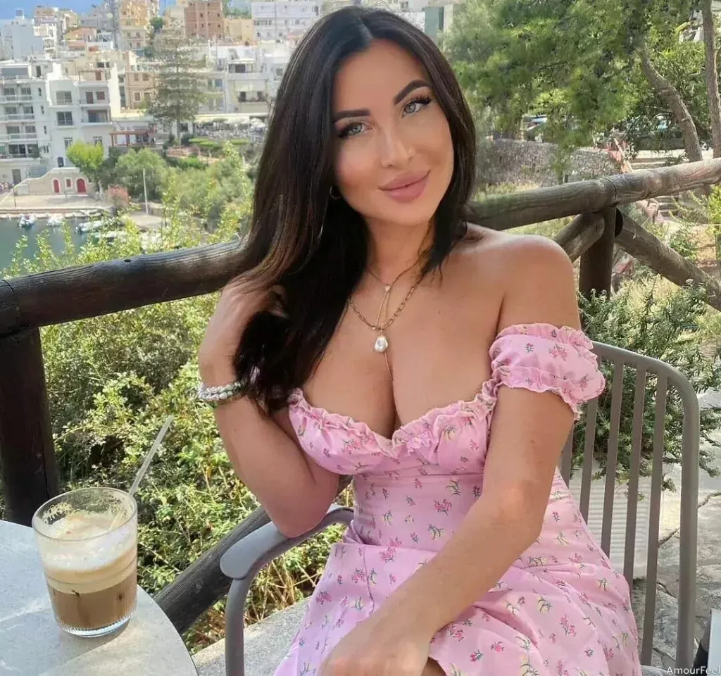 Marina Profile image 8