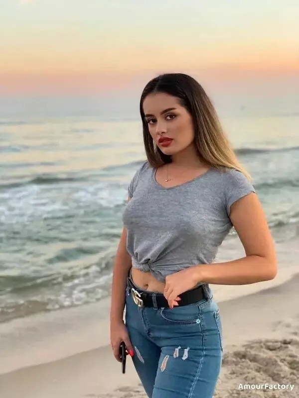 Marina Profile image 3