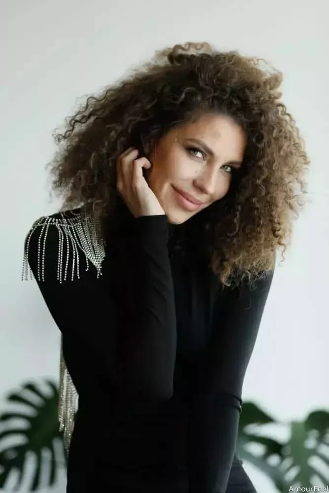 Gulnara Profile image 5