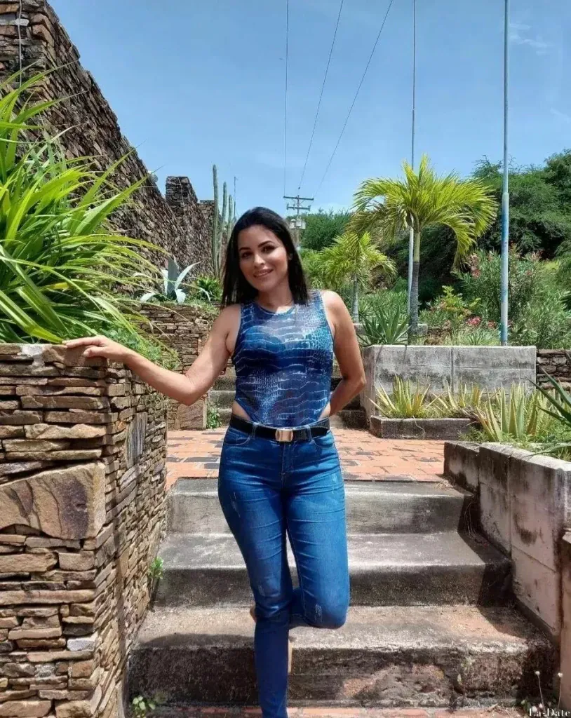 Nataly Profile image 2
