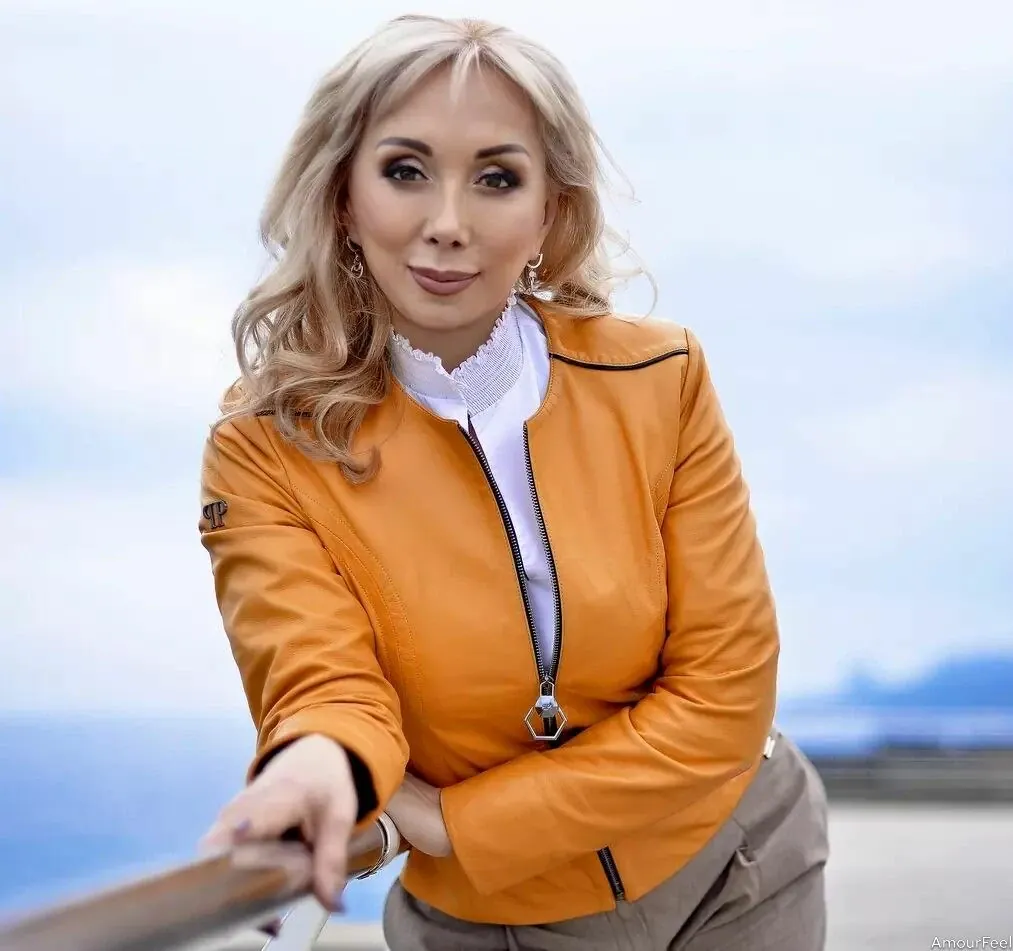 Ludmila Profile image 9