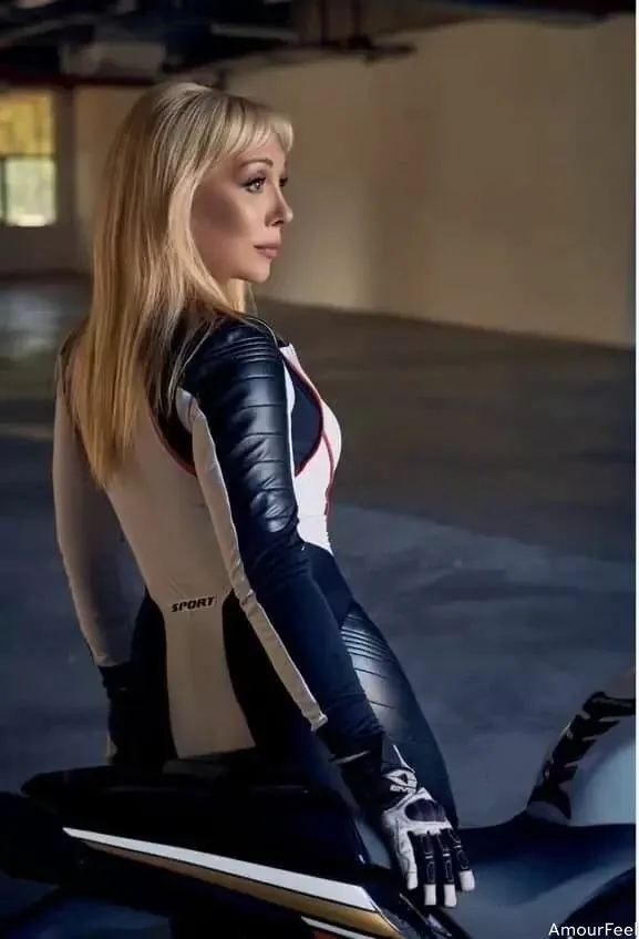 Ludmila Profile image 6