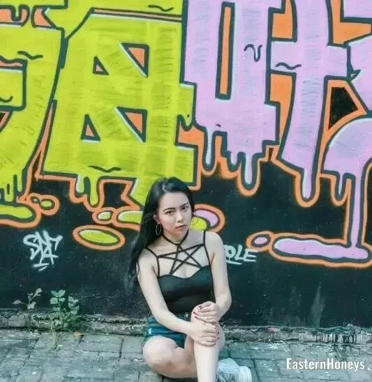 Dana Profile image 4