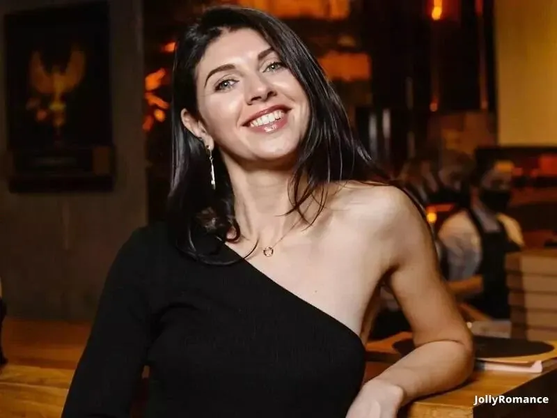 Maria Profile image 5