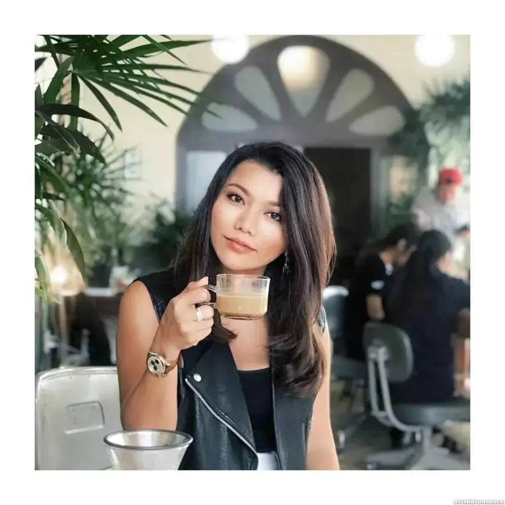 Feruza Profile image 6